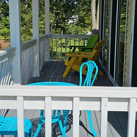 Tree-Top Lake-Front Cottage Madison Екстериор снимка