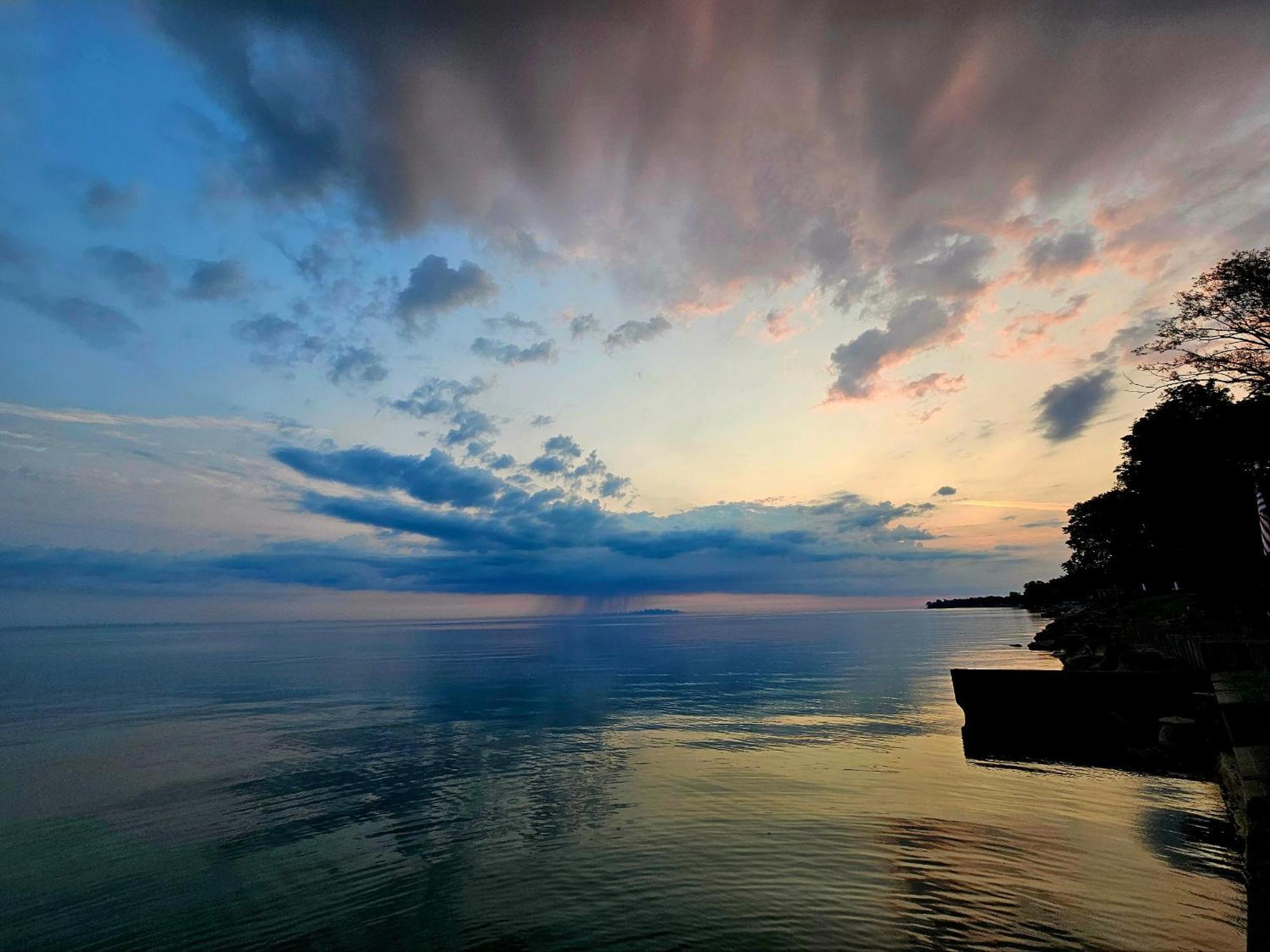 Tree-Top Lake-Front Cottage Madison Екстериор снимка